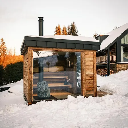 Pytlorka Beskydy Offgrid Wellness Casa vacanze Zahuri